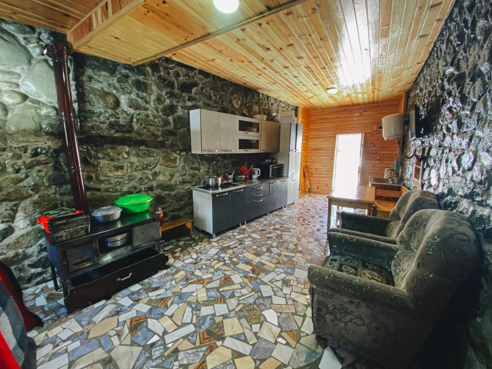 Guest House-Waterfall Chokhuldi المظهر الخارجي الصورة